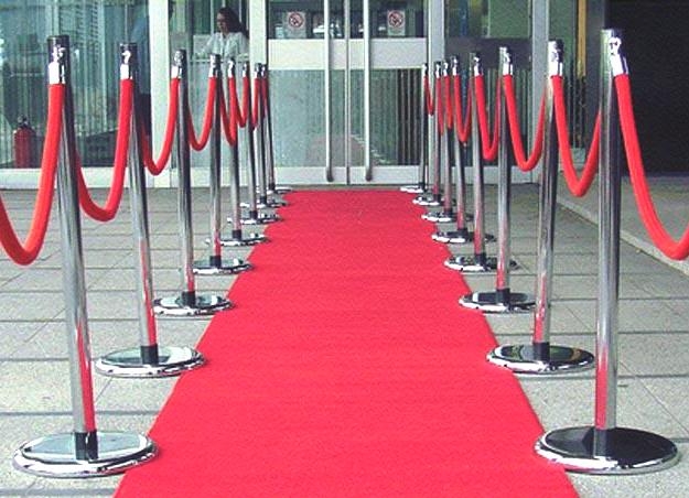 Стойки ограждения, Барьеры